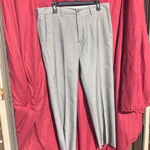 Haggar 36x 29 Mens dress pants!